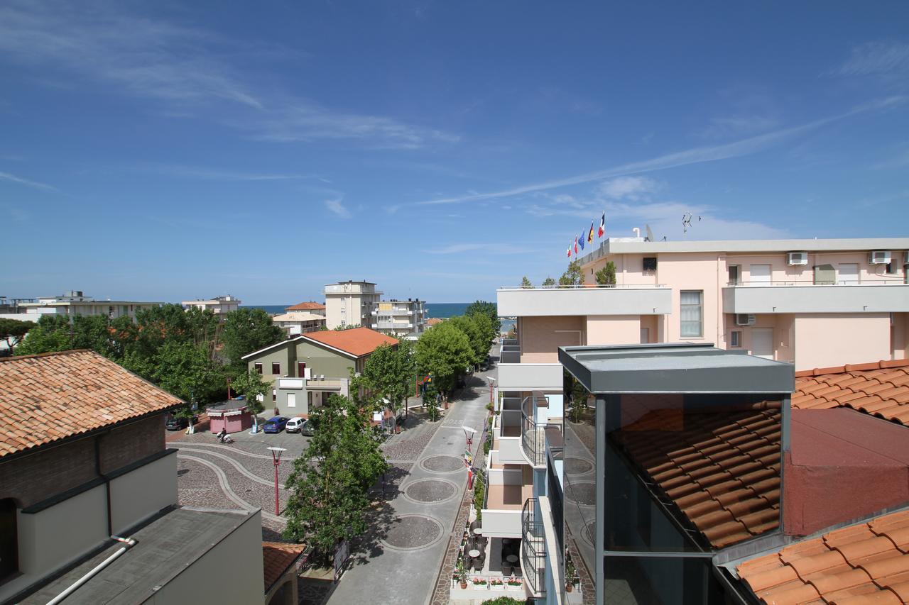 Hotel Capri Bellaria – Igea Marina Kültér fotó
