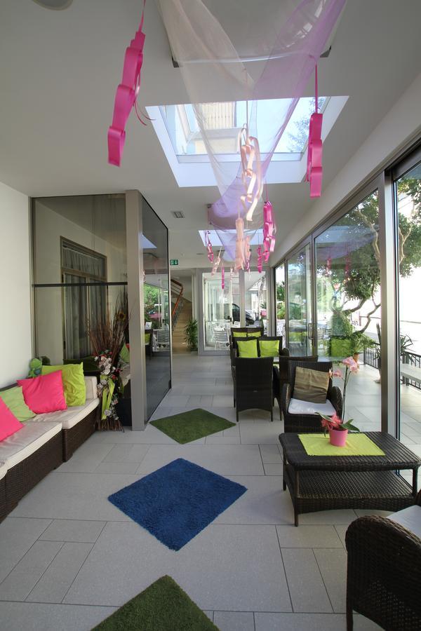 Hotel Capri Bellaria – Igea Marina Kültér fotó