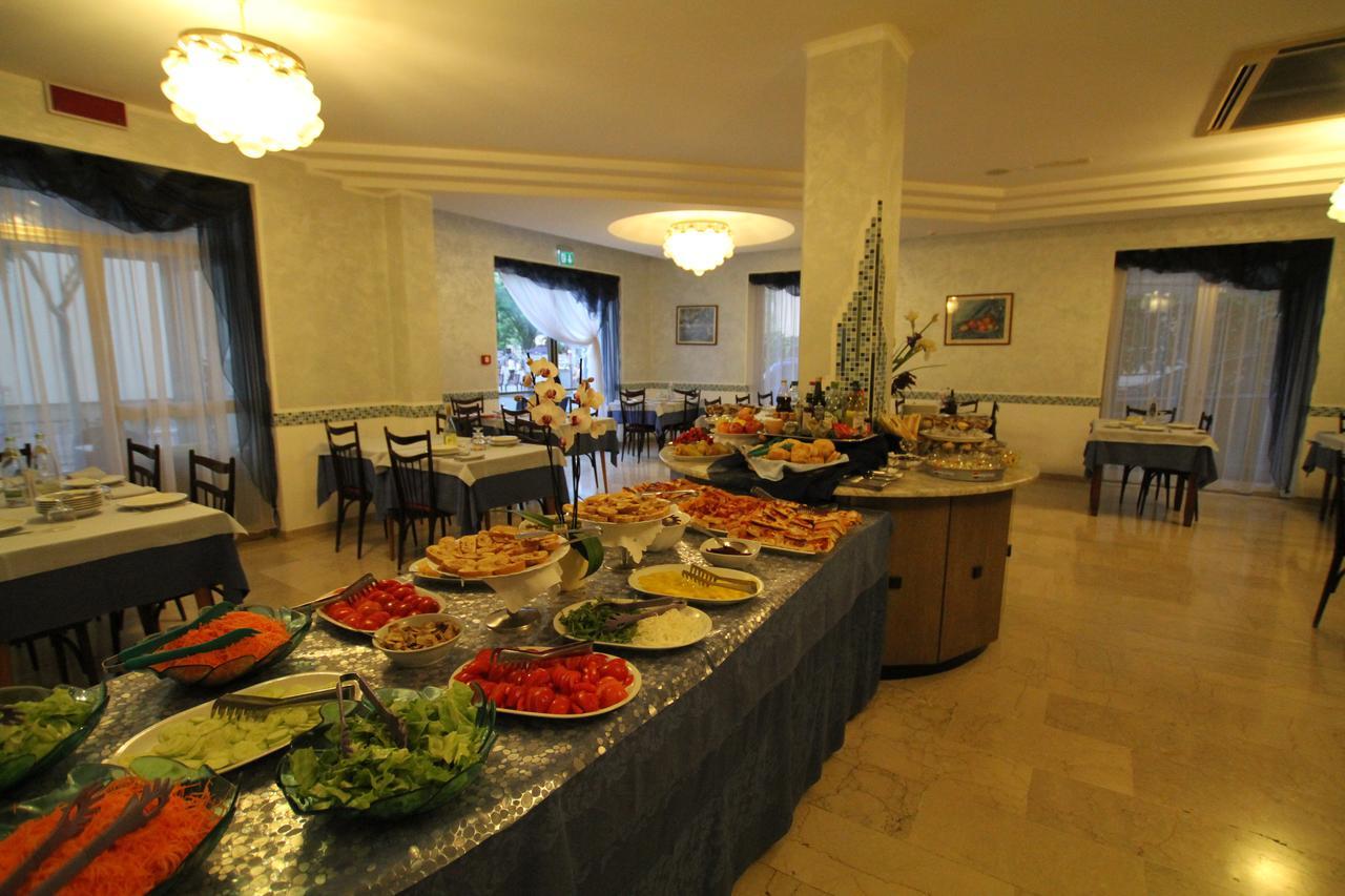 Hotel Capri Bellaria – Igea Marina Kültér fotó